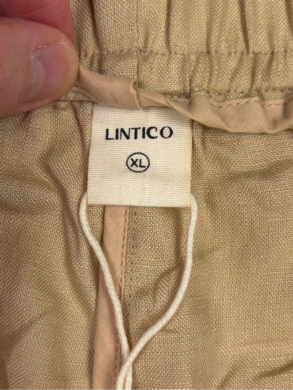 NWT Lintico women’s XL Relaxed Linen-Blend Capris - Beige